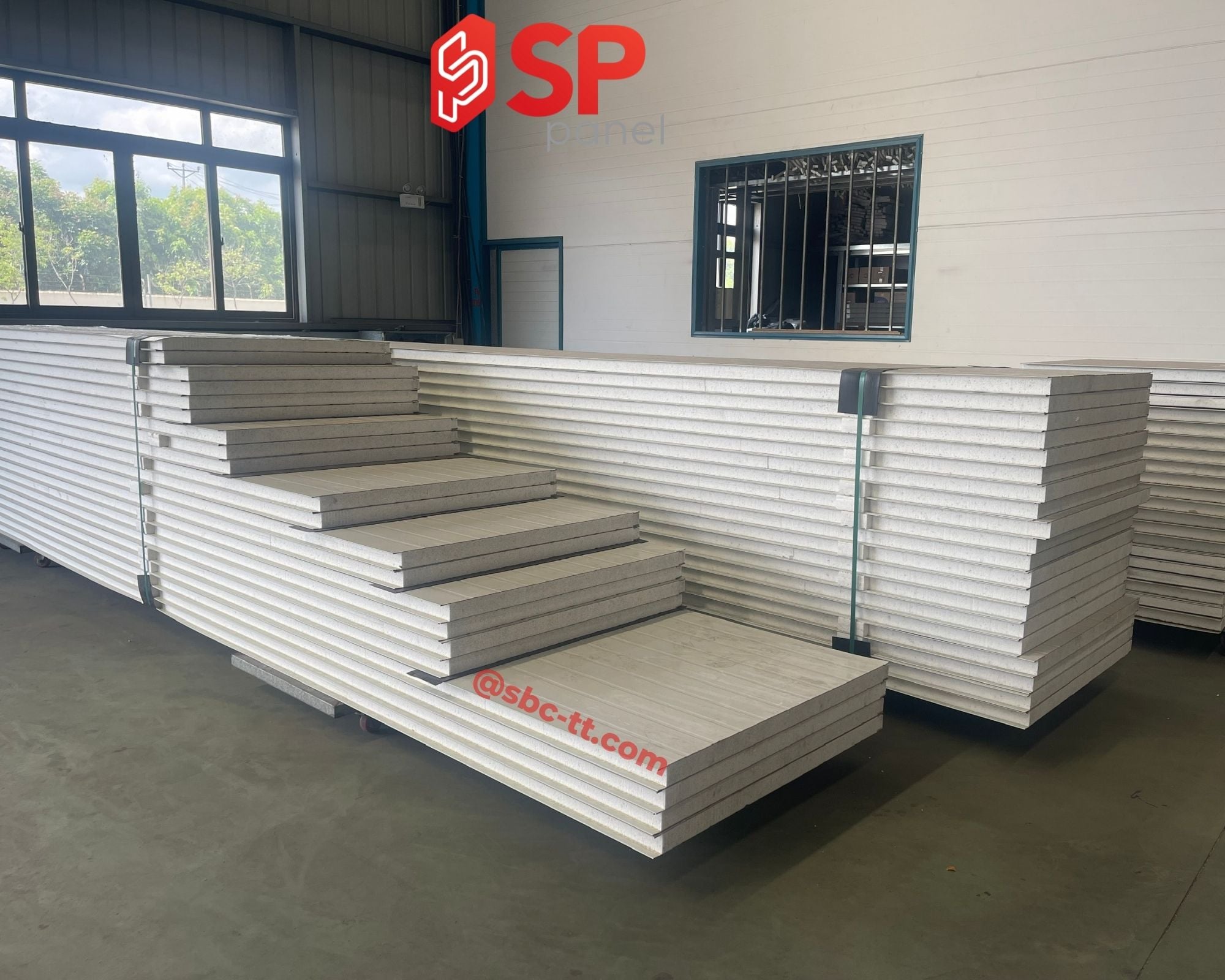 Bảo quản tấm Panel cách nhiệt EPS SP như thế nào cho đúng?