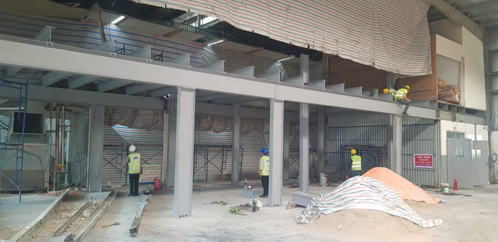 Lựa chọn mặt bằng, môi trường để thi công sàn deck phù hợp để tiết kiệm chi phí.