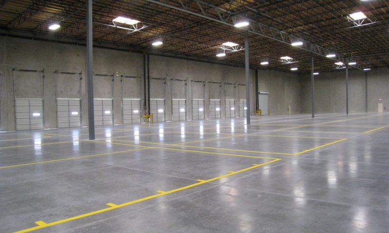 Sơn sàn bê tông epoxy đáp ứng được các tiêu chuẩn quốc tế
